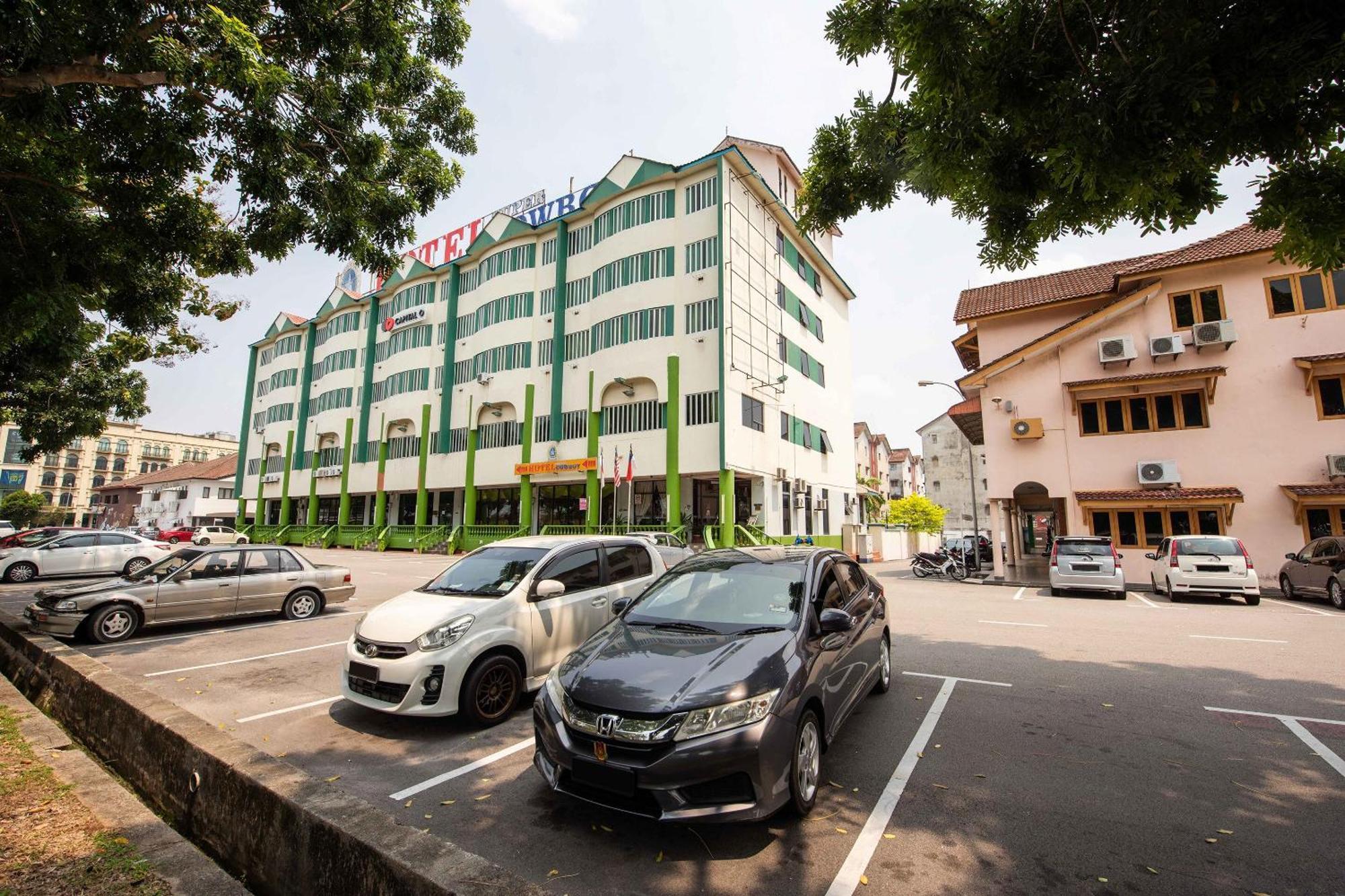 Oyo 89432 ホテル スーパー カウボーイ Malacca エクステリア 写真