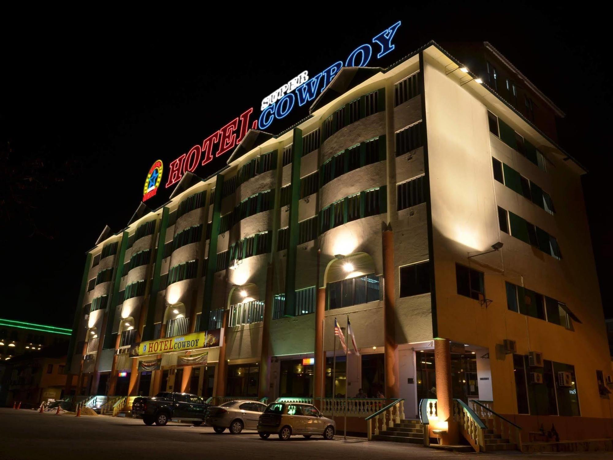 Oyo 89432 ホテル スーパー カウボーイ Malacca エクステリア 写真